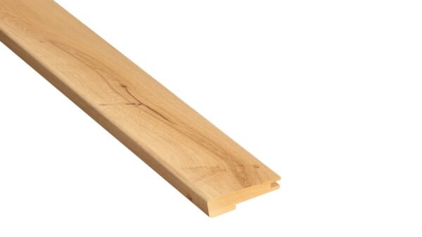 MONTEVIDEO OAK STAIR NOSE EASED EDGE 5/8